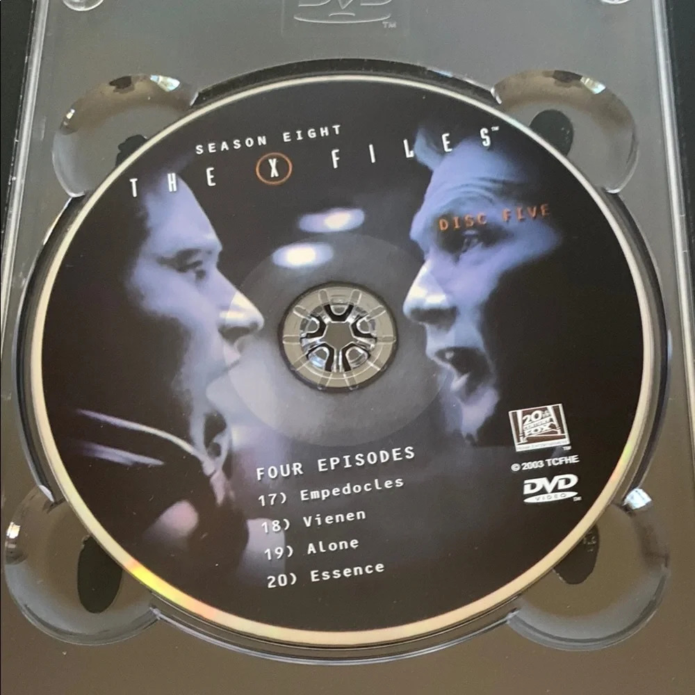 The X-Files Complete Season 8 DVD Collector's Edition Box Set TV Show Fan Bonus - Picture 7 of 8